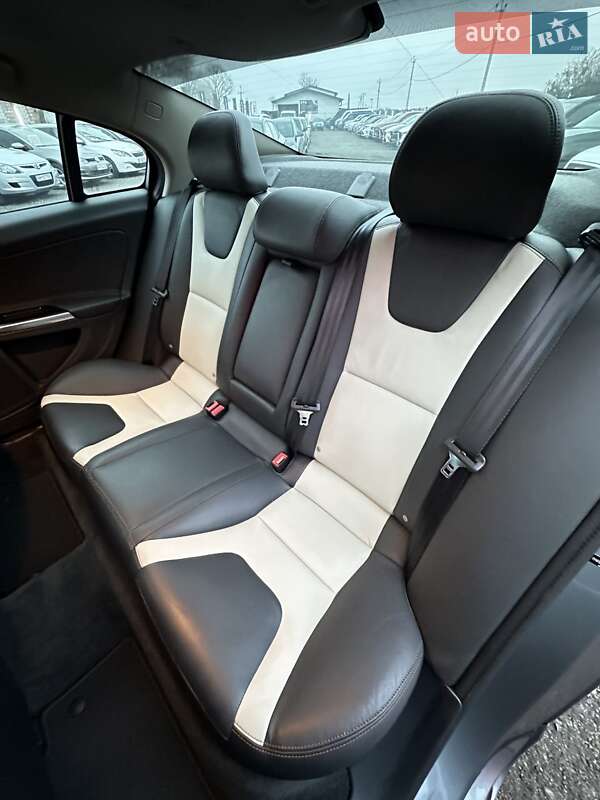 Седан Volvo S60 2015 в Белогородке фото 17 Седан Volvo S60 2015 в Белогородке