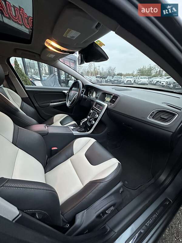 Седан Volvo S60 2015 в Белогородке фото 28 Седан Volvo S60 2015 в Белогородке