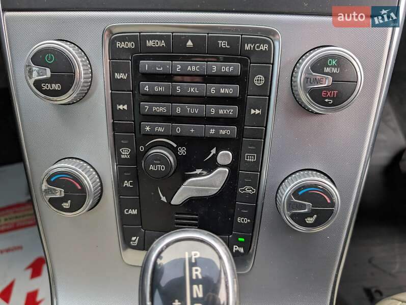 Седан Volvo S60 2017 в Ровно