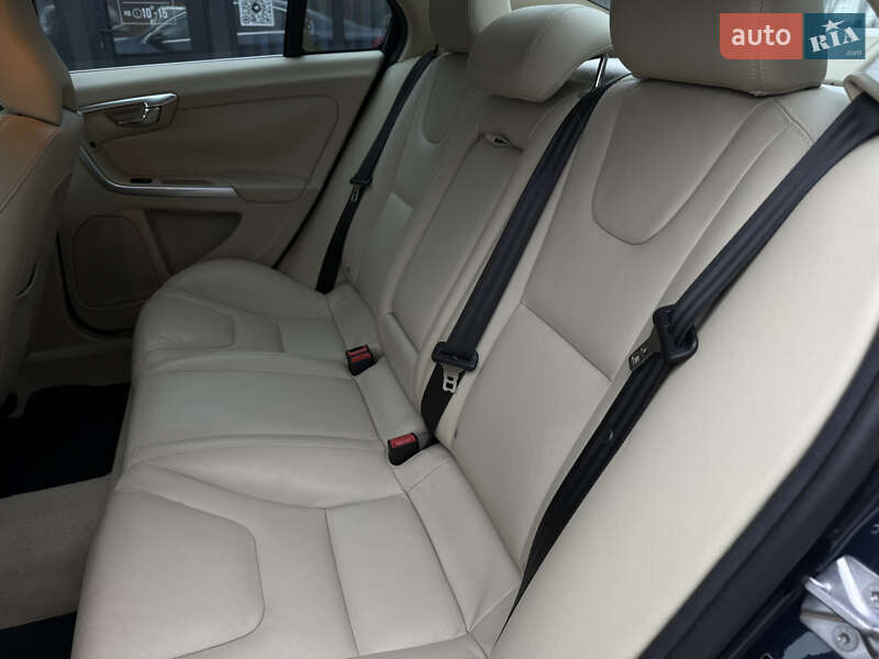 Седан Volvo S60 2014 в Ивано-Франковске фото 16 Седан Volvo S60 2014 в Ивано-Франковске
