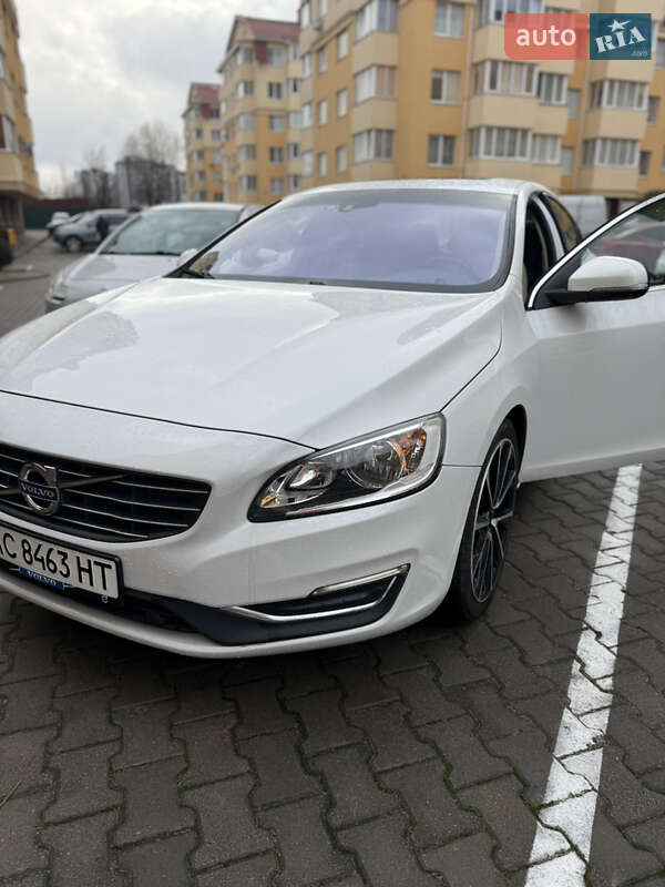 Седан Volvo S60 2016 в Софиевской Борщаговке фото 14 Седан Volvo S60 2016 в Софиевской Борщаговке