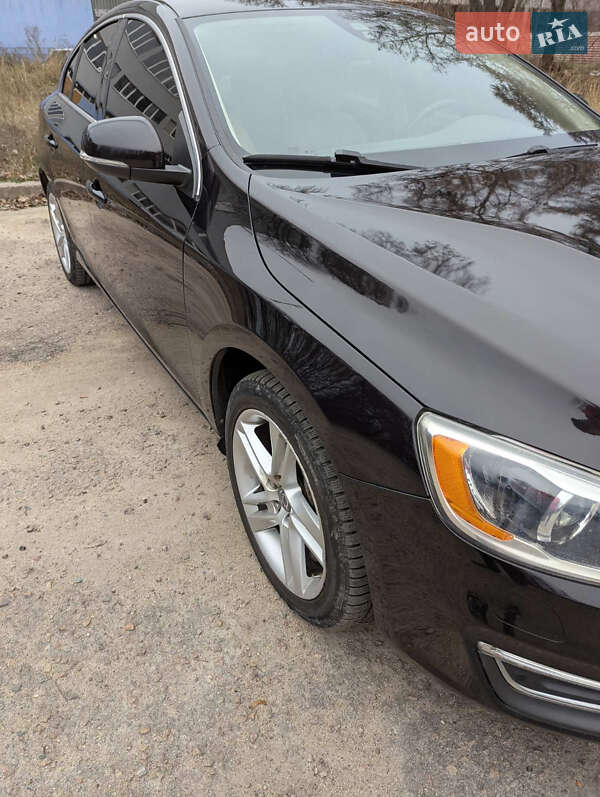 Седан Volvo S60 2013 в Запорожье
