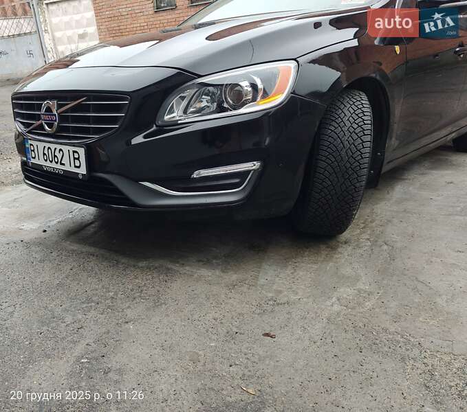 Седан Volvo S60 2013 в Полтаве