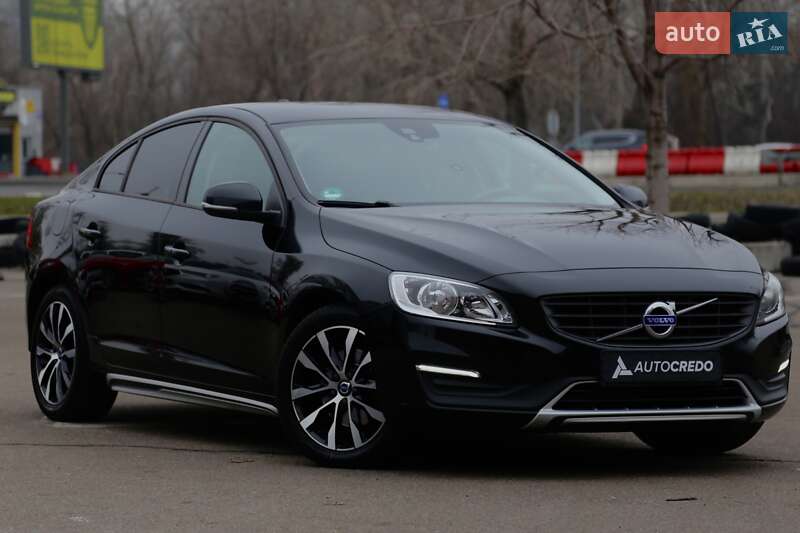 Седан Volvo S60 2017 в Киеве