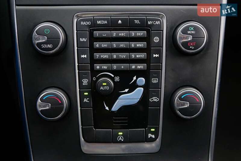 Седан Volvo S60 2017 в Киеве