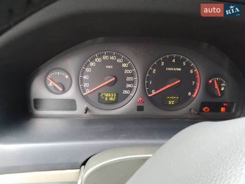 Седан Volvo S60 2001 в Днепре