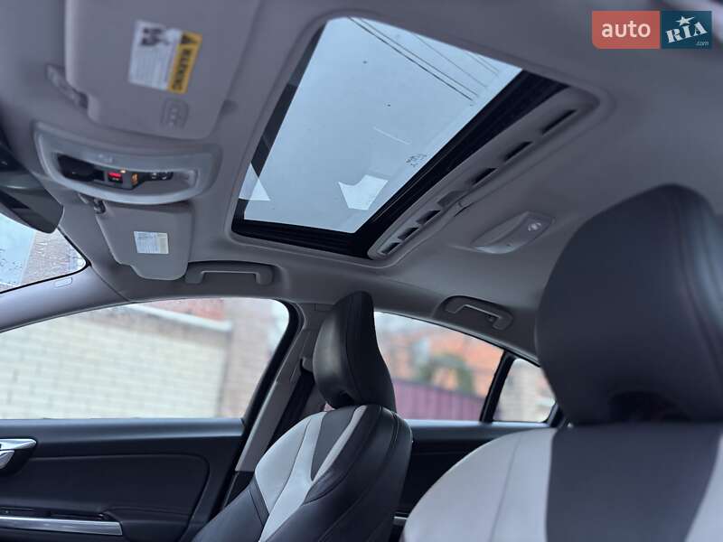 Седан Volvo S60 2017 в Житомирі фото 21 Седан Volvo S60 2017 в Житомирі