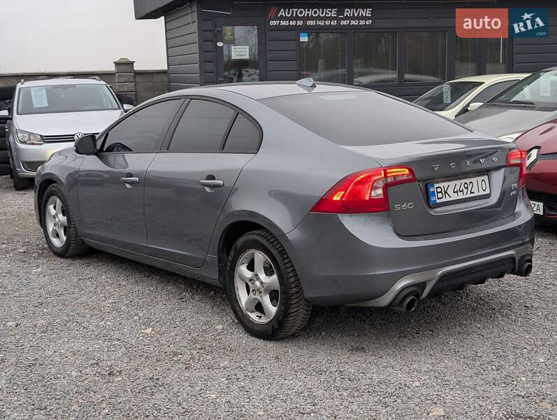 Седан Volvo S60 2017 в Рівному фото 20 Седан Volvo S60 2017 в Рівному