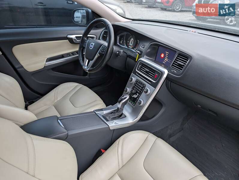 Седан Volvo S60 2017 в Рівному фото 44 Седан Volvo S60 2017 в Рівному