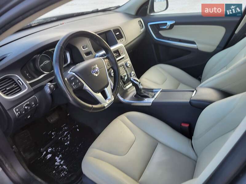 Седан Volvo S60 2016 в Житомире фото 12 Седан Volvo S60 2016 в Житомире
