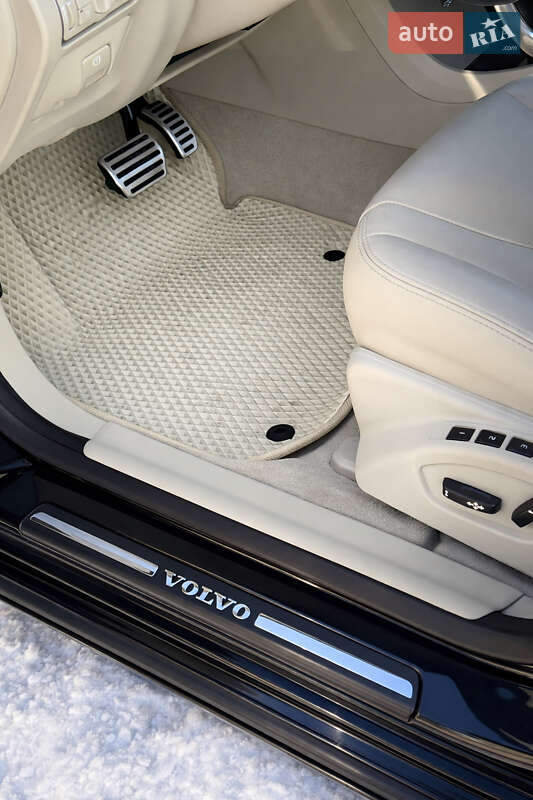 Седан Volvo S60 2015 в Ровно фото 12 Седан Volvo S60 2015 в Ровно