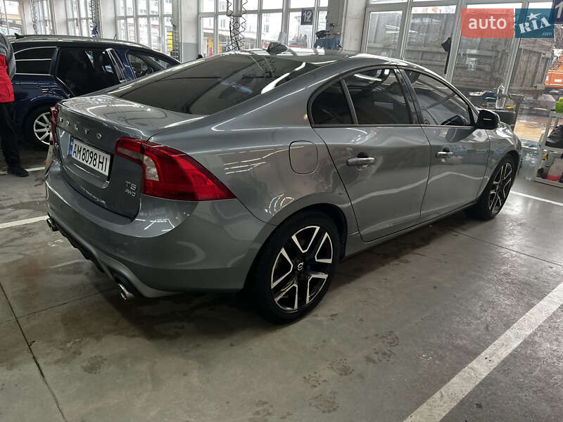 Седан Volvo S60 2016 в Николаеве фото 5 Седан Volvo S60 2016 в Николаеве