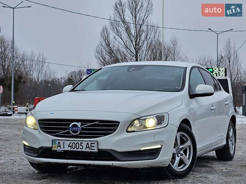 Седан Volvo S60 2015 в Киеве фото 4 Седан Volvo S60 2015 в Киеве