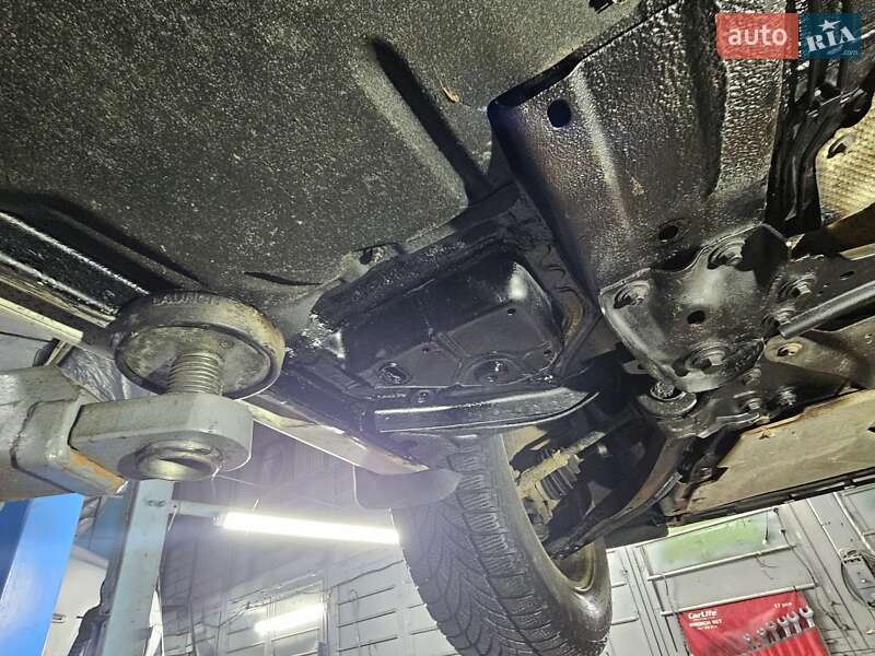 Седан Volvo S60 2015 в Киеве фото 18 Седан Volvo S60 2015 в Киеве