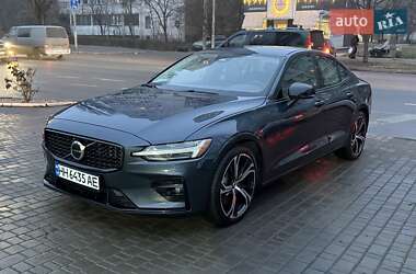 Седан Volvo S60 2024 в Одессе