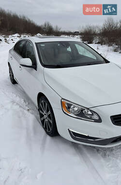 Седан Volvo S60 2017 в Ивано-Франковске