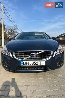 Седан Volvo S60 2012 в Болграде