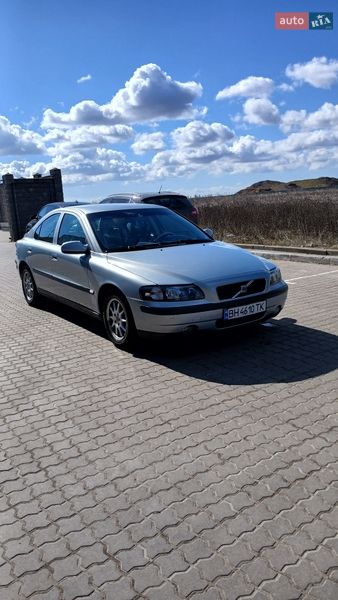 Volvo S60 2001