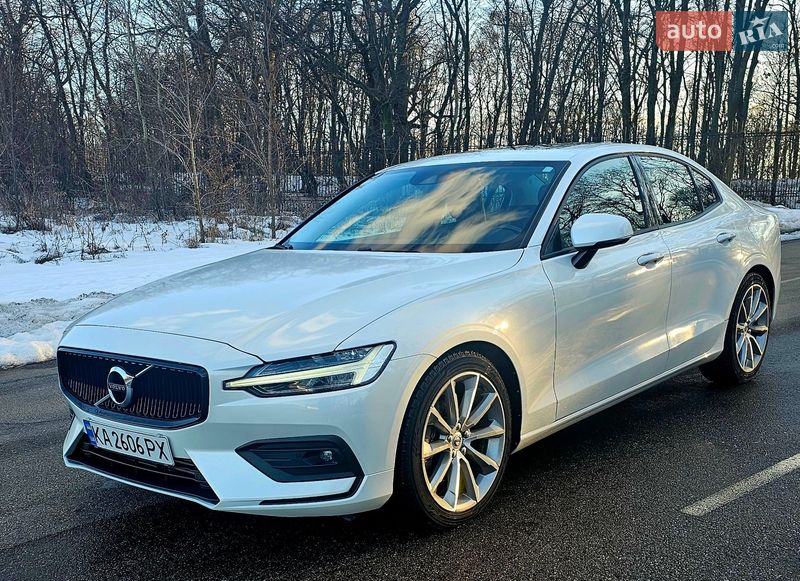 Седан Volvo S60 2020 в Киеве