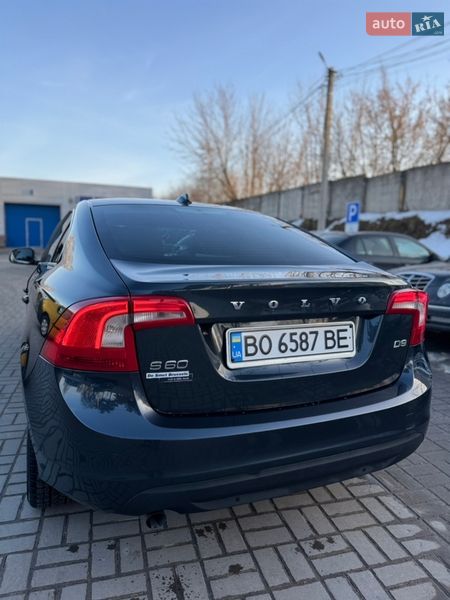 Седан Volvo S60 2012 в Тернополі