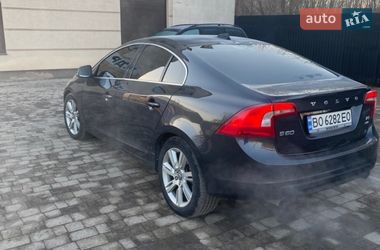 Седан Volvo S60 2011 в Калуші