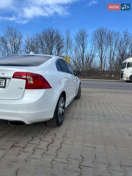 Седан Volvo S60 2014 в Тернополе