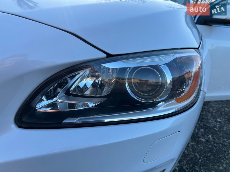 Седан Volvo S60 2014 в Тернополе