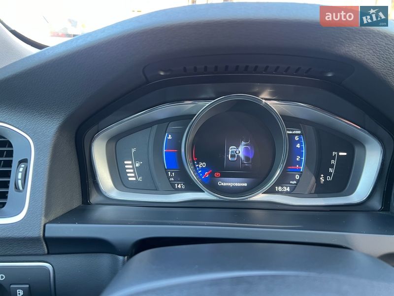 Седан Volvo S60 2014 в Тернополе