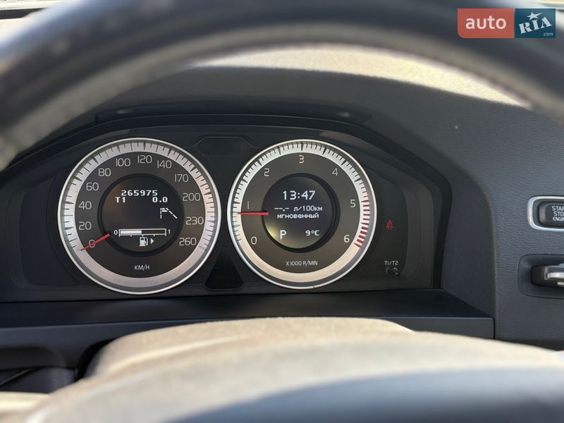 Седан Volvo S60 2013 в Киеве