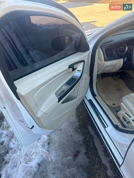 Седан Volvo S60 2012 в Киеве