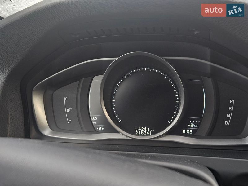 Седан Volvo S60 2015 в Киеве фото 26 Седан Volvo S60 2015 в Киеве