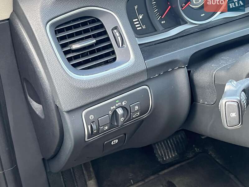 Седан Volvo S60 2016 в Києві