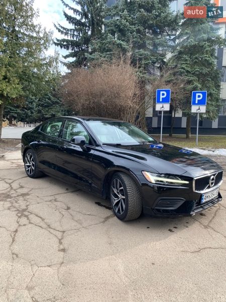 Седан Volvo S60 2019 в Житомирі
