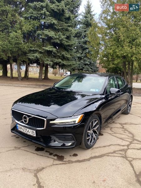 Седан Volvo S60 2019 в Житомирі