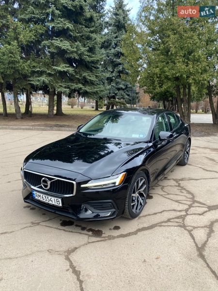 Седан Volvo S60 2019 в Житомирі