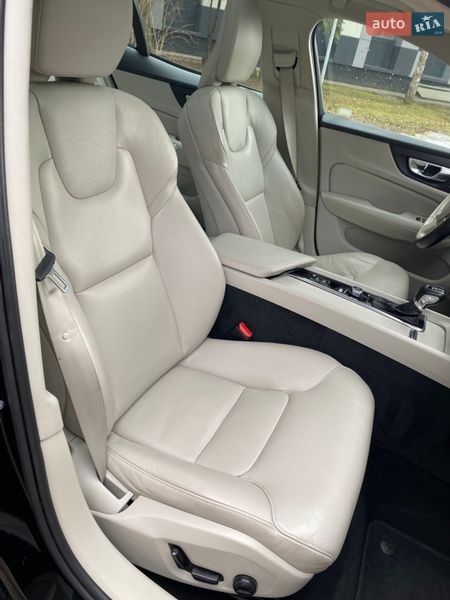 Седан Volvo S60 2019 в Житомирі