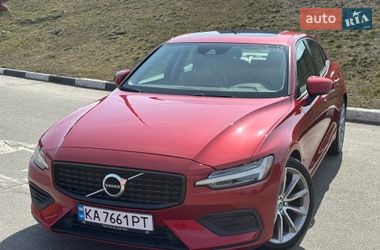 Седан Volvo S60 2020 в Киеве