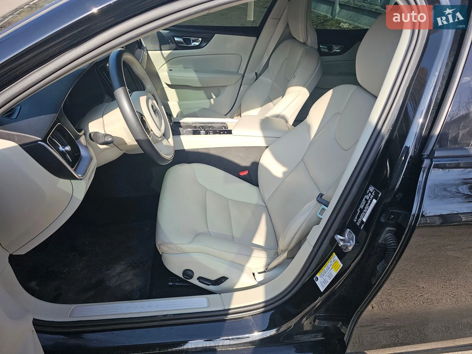 2019 Volvo S60 - мініатюра 11