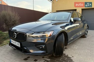 Седан Volvo S60 2024 в Одессе