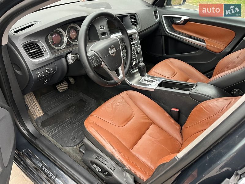 Седан Volvo S60 2011 в Киеве фото 9 Седан Volvo S60 2011 в Киеве