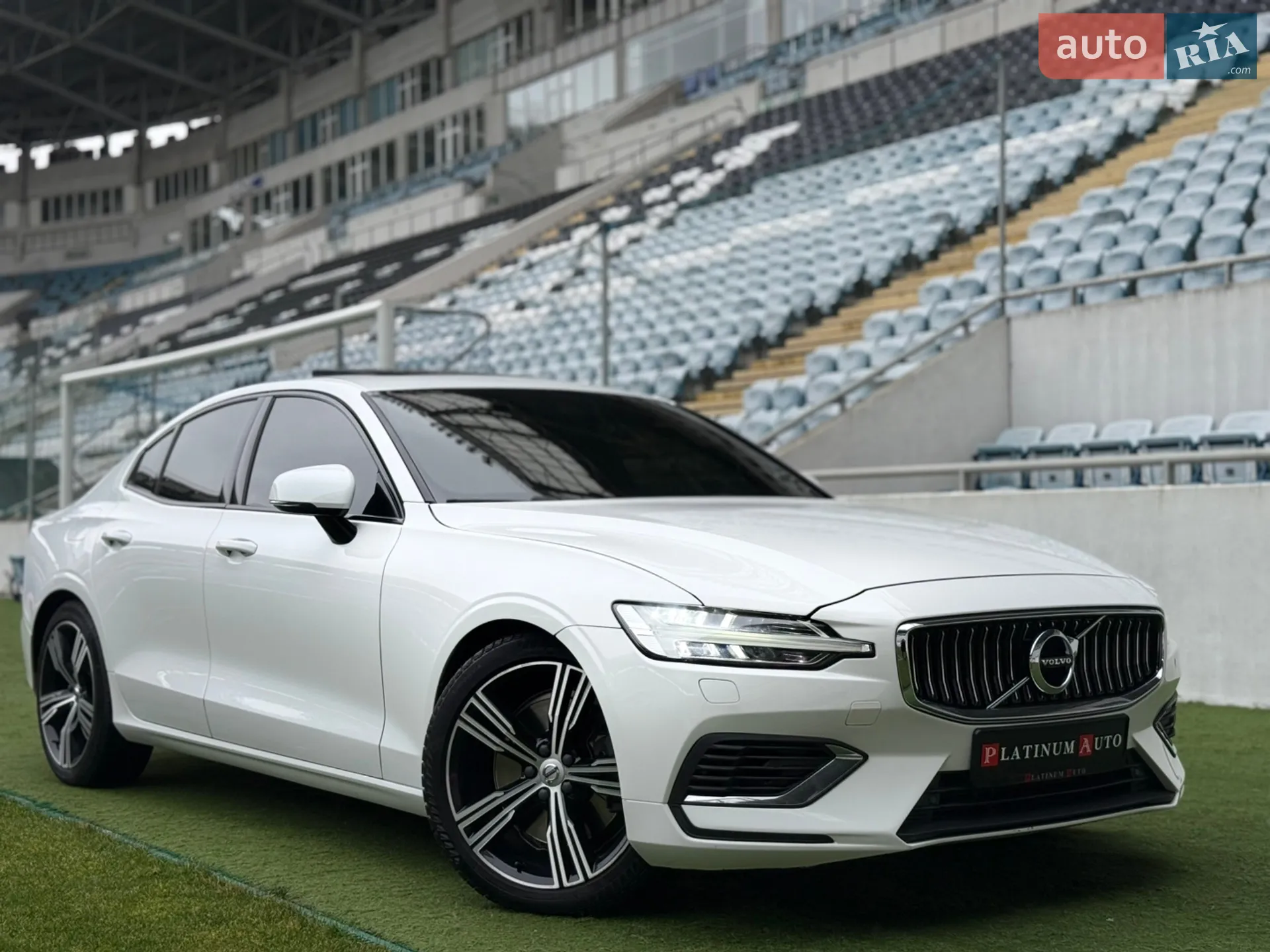 Volvo S60 2020 VIN 7JRZSBMVDLG035120 фото оголошення 8 з 64