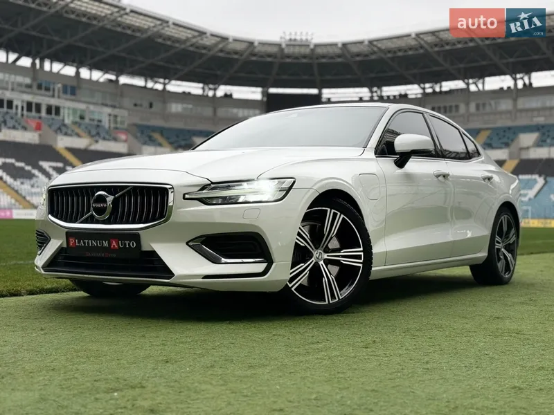 Volvo S60 2020 VIN 7JRZSBMVDLG035120 фото оголошення 18 з 104