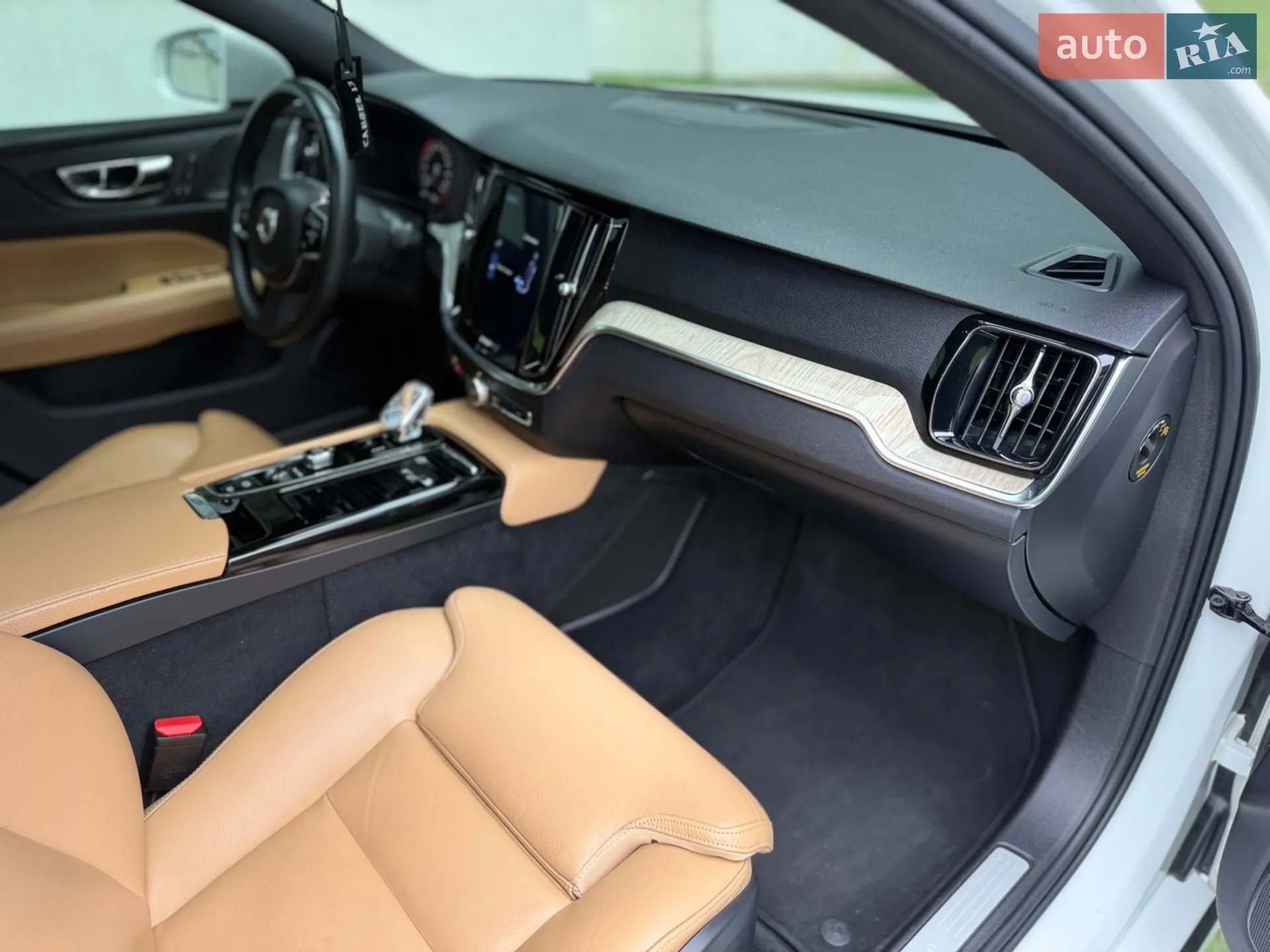 Volvo S60 2020 VIN 7JRZSBMVDLG035120 фото оголошення 56 з 64