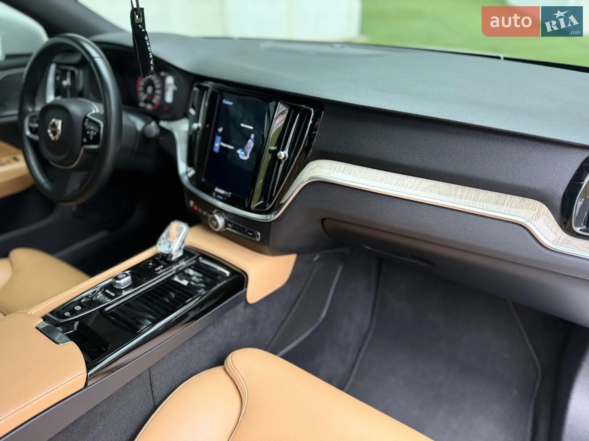 Volvo S60 2020 VIN 7JRZSBMVDLG035120 фото оголошення 57 з 64
