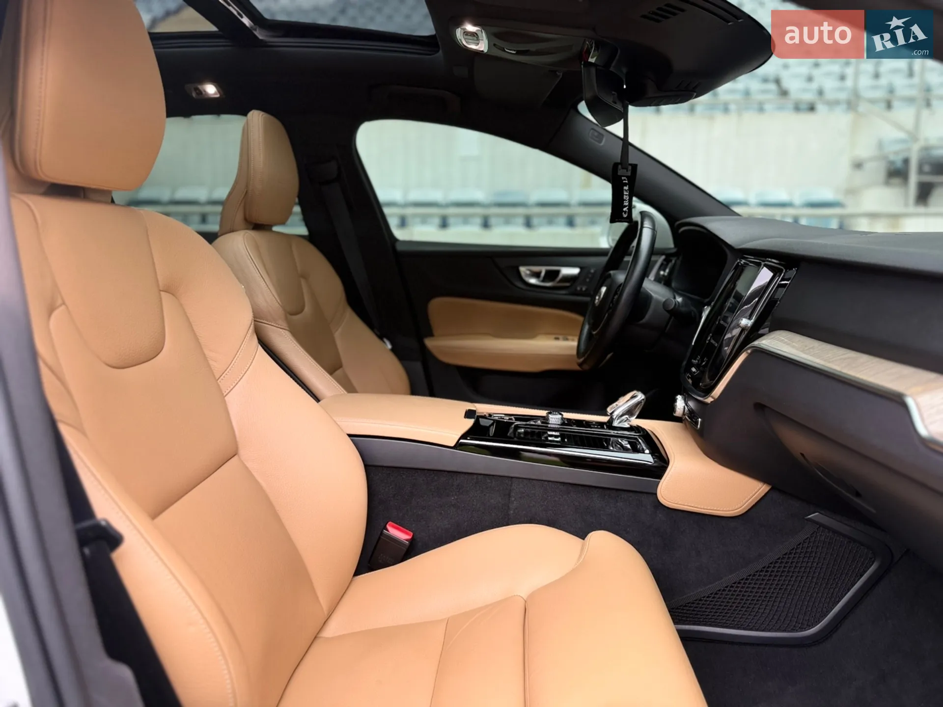 Volvo S60 2020 VIN 7JRZSBMVDLG035120 фото оголошення 59 з 64