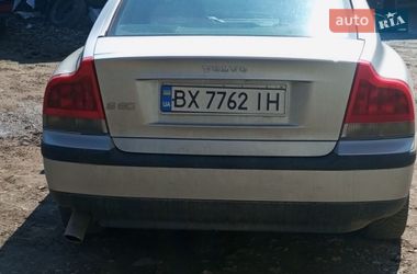 Седан Volvo S60 2001 в Деражні