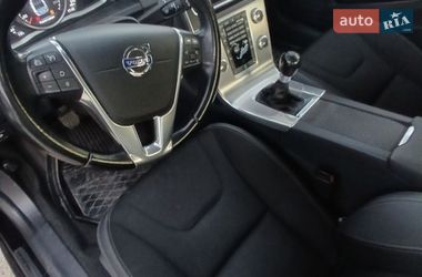 Седан Volvo S60 2014 в Нетішині