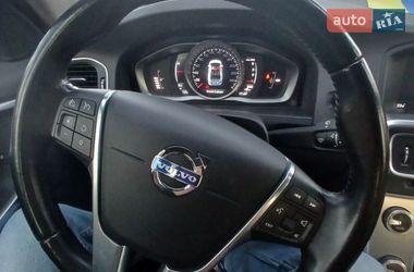 Седан Volvo S60 2014 в Нетішині