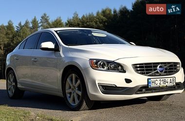 Седан Volvo S60 2016 в Кременчуці
