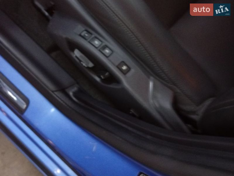 Седан Volvo S60 2015 в Рівному